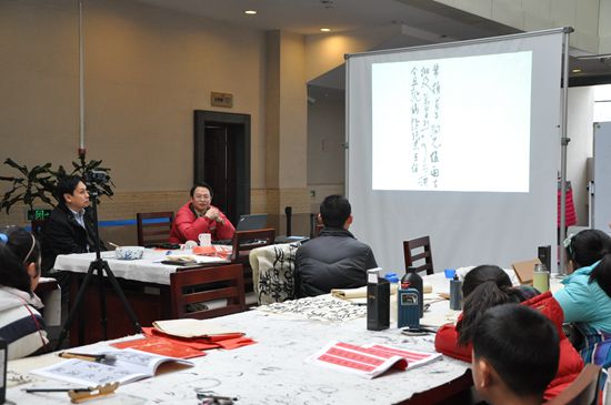 著名书法家邓涛为四川博物院巴蜀书画兴趣班授课